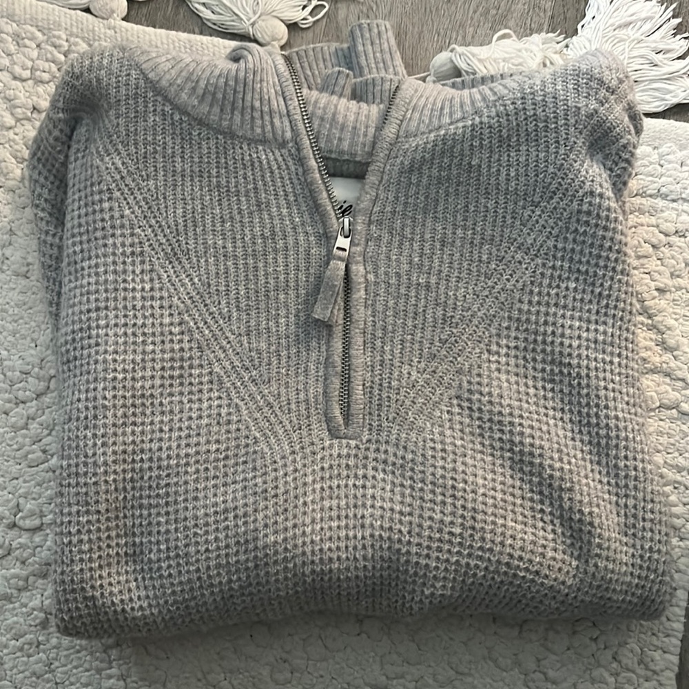 AERIE QUARTER ZIP